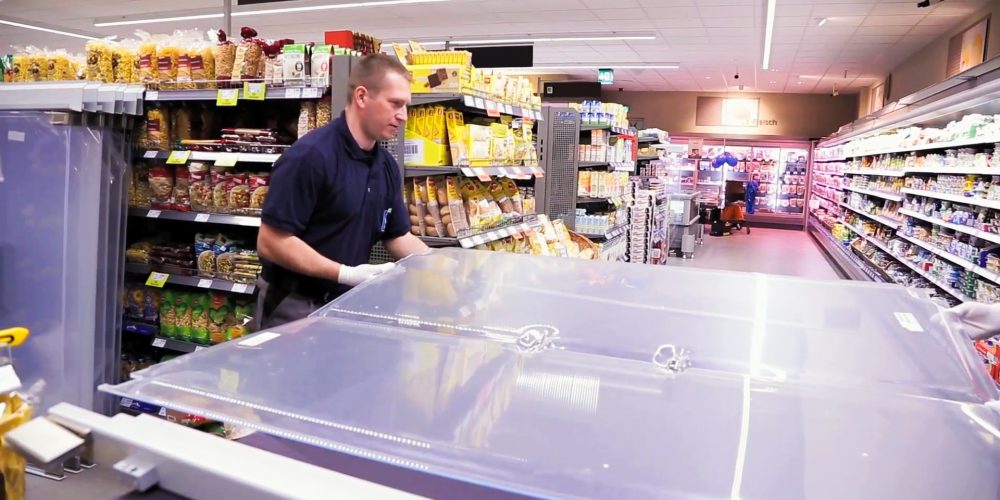 arcas,armarios,coldaçores,coldazores,congeladoras,de,debag,e,expositores,equipamentos,fogoes,fornos,fricon,frio,frutas,gelo,grelhadores,hotes,industriais,lavar,louiça,legumes,maquinas,para,pastorkalt,refrigerados,supermercados,tensai,venix