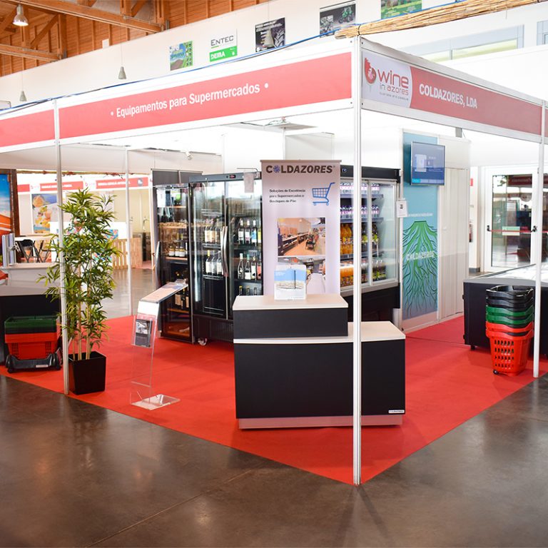 arcas,armarios,coldaçores,coldazores,congeladoras,de,debag,e,expositores,equipamentos,fogoes,fornos,fricon,frio,frutas,gelo,grelhadores,hotes,industriais,lavar,louiça,legumes,maquinas,para,pastorkalt,refrigerados,supermercados,tensai,venix