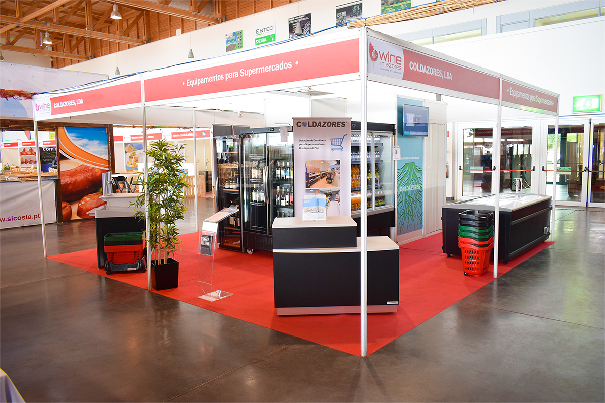 arcas,armarios,coldaçores,coldazores,congeladoras,de,debag,e,expositores,equipamentos,fogoes,fornos,fricon,frio,frutas,gelo,grelhadores,hotes,industriais,lavar,louiça,legumes,maquinas,para,pastorkalt,refrigerados,supermercados,tensai,venix